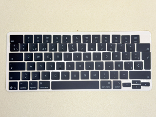 Apple MacBook 2019-2024 M1 M2 M3 M4 spaņu ISO tastatūras taustiņu vāciņu komplekts vācu QWERTZ izkārtojuma nomaiņai