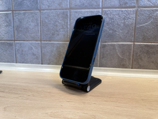 Used. Wireless charger for iPhone, Apple Watch, Airpods and more