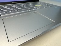 Used Asus Vivobook K513EA. 2.5 Tb, Oled 15.6", Intel i5, Harman/kardon.